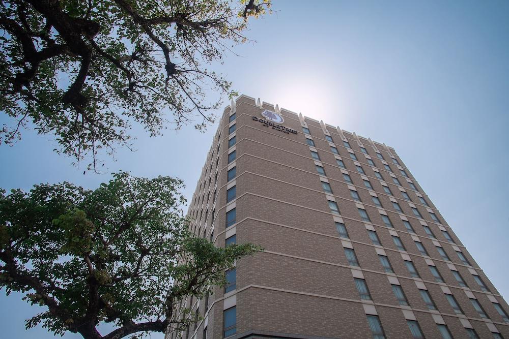 Doubletree By Hilton Naha Hotel Exterior foto