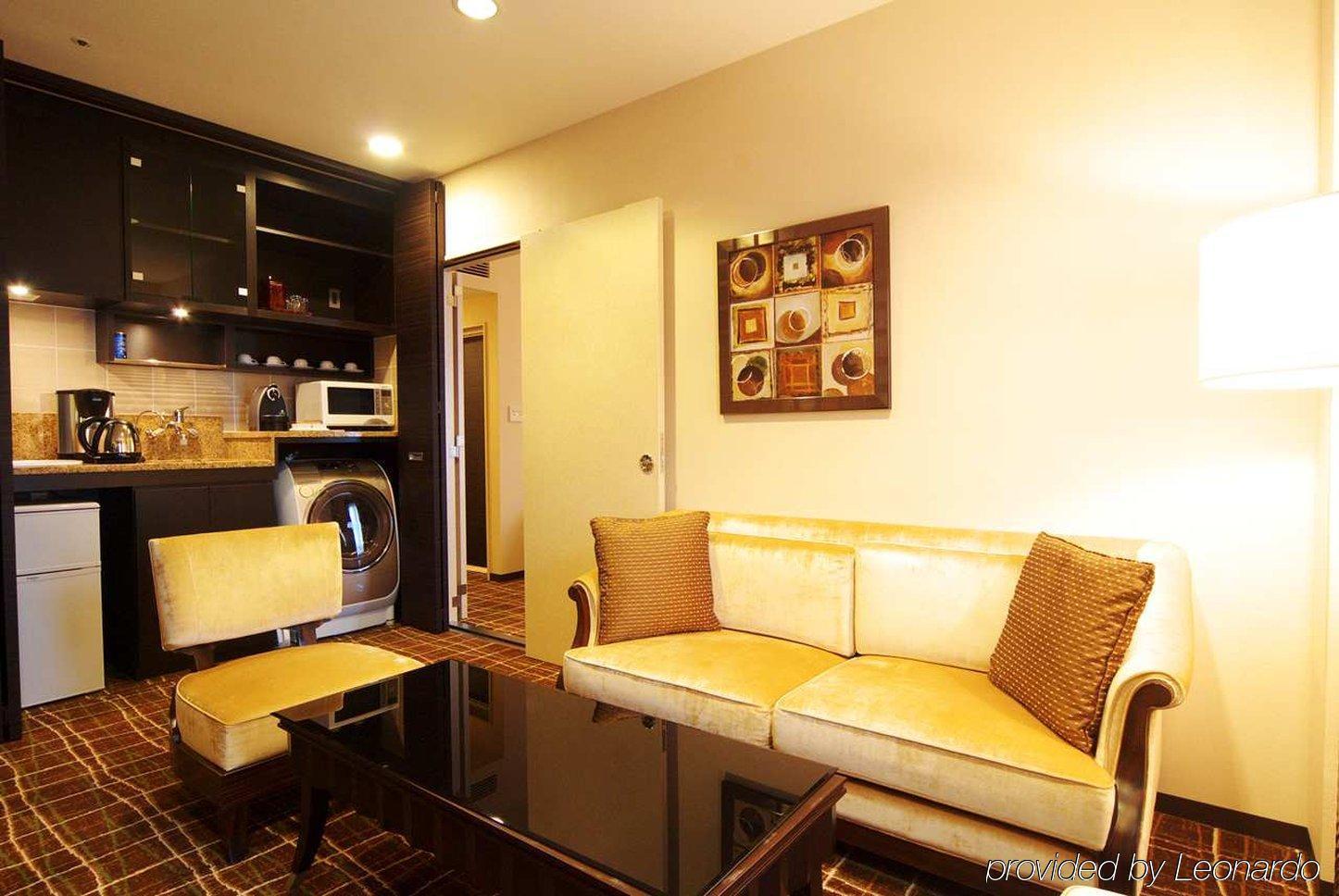Doubletree By Hilton Naha Hotel Quarto foto